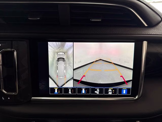 2024 Sterling Metallic GMC Yukon Denali 4X4 SUV