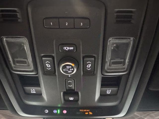 2024 Sterling Metallic GMC Yukon Denali 4X4 SUV