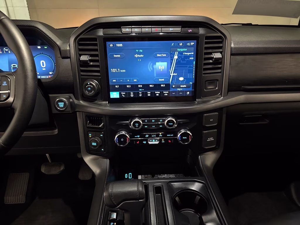 2024 Avalanche Ford F-150 XLT 4X4 Truck