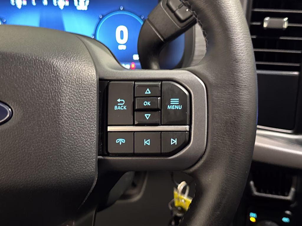 2025 Oxford White Ford F-150 XLT 4X4 Truck
