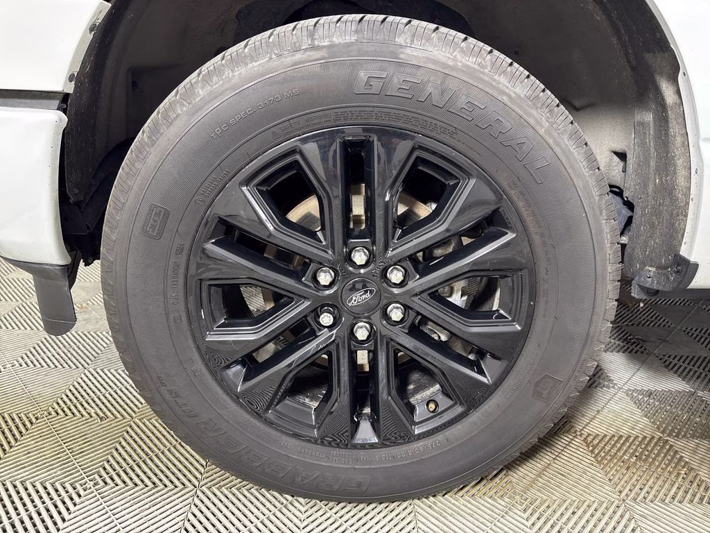 2024 Avalanche Ford F-150 XLT 4X4 Truck