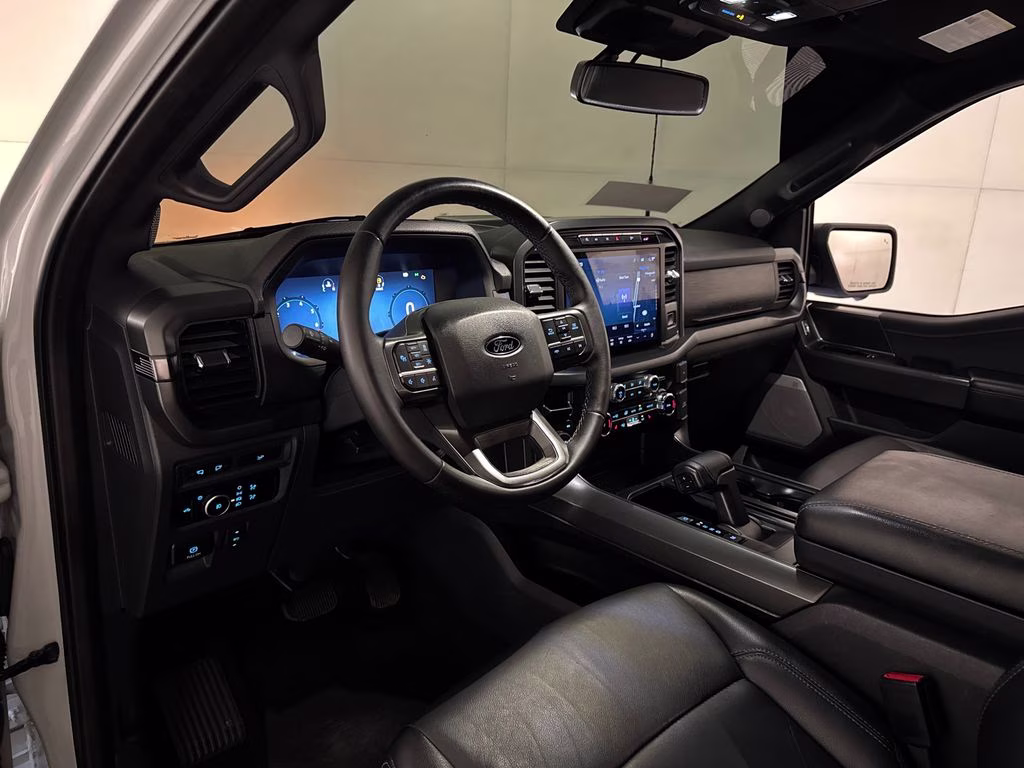 2024 Avalanche Ford F-150 XLT 4X4 Truck