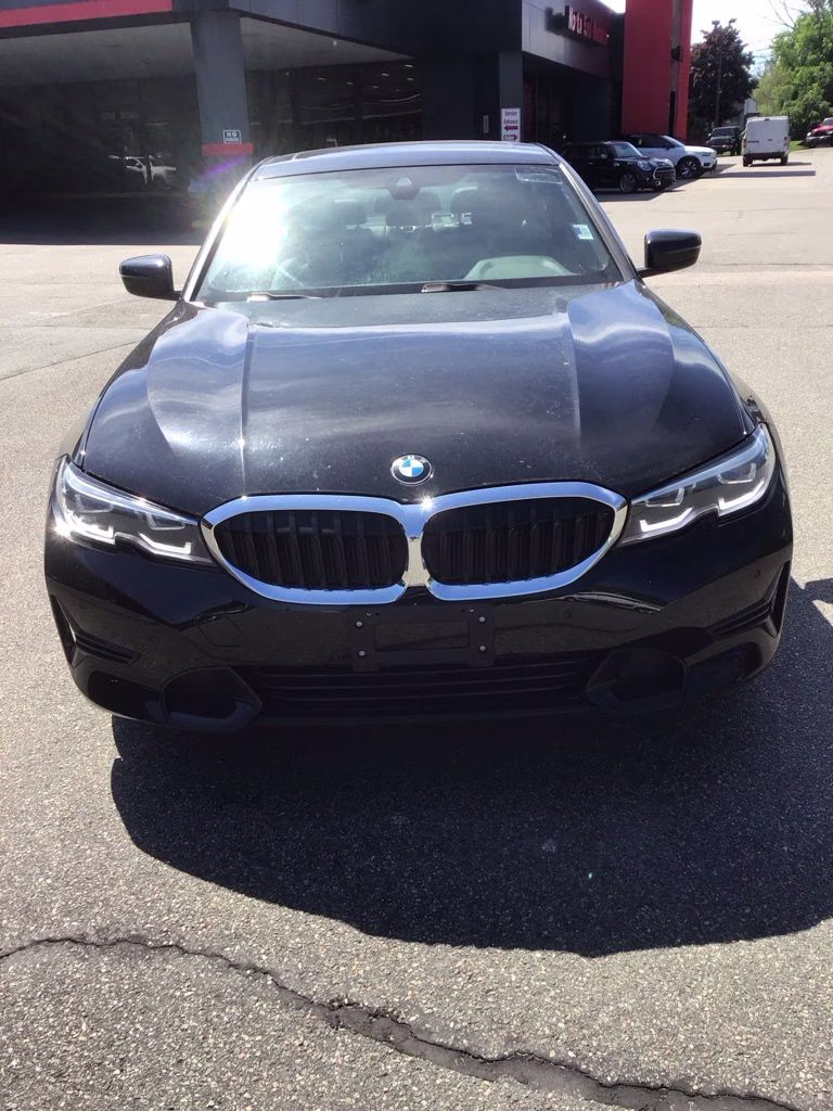 2021 Jet Black BMW 3 Series 330i xDrive AWD Sedan