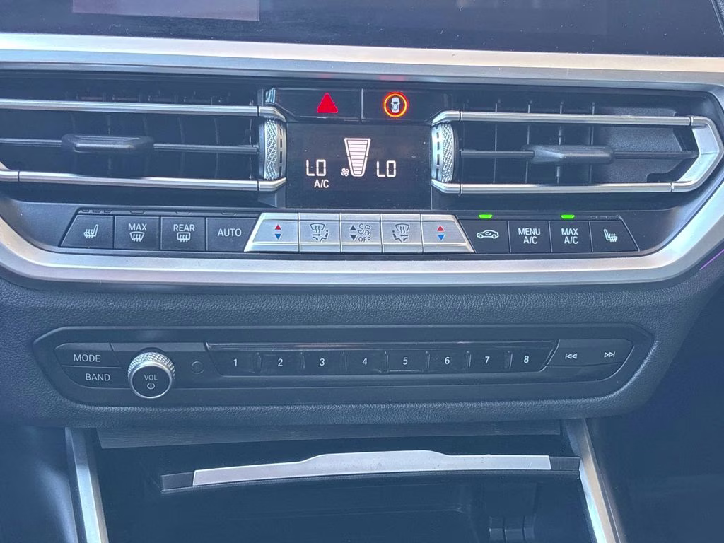 2021 Jet Black BMW 3 Series 330i xDrive AWD Sedan