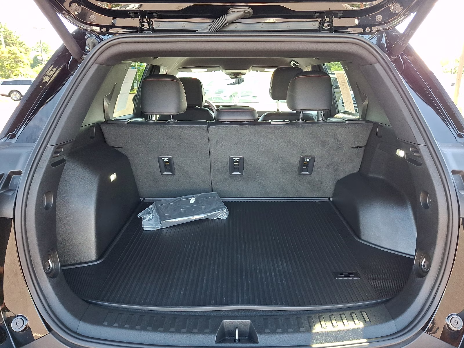 2025 Mosaic Black Metallic - GB8 Chevrolet Equinox FWD RS FWD