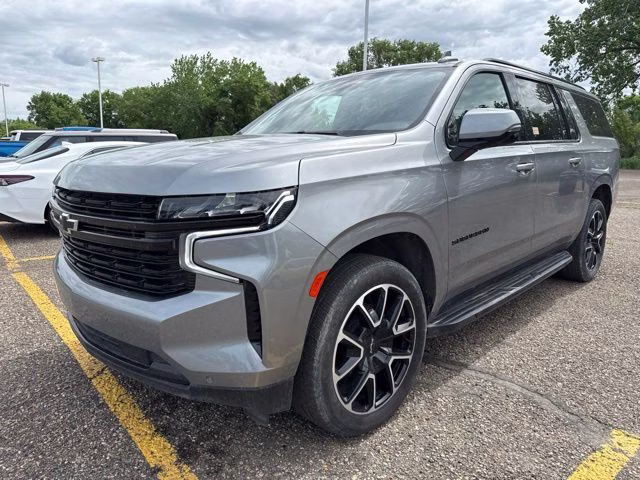 2023 Sterling Gray Metallic Chevrolet Suburban RST 4X4 SUV