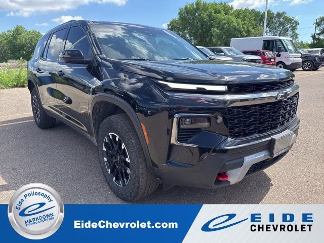 2025 Mosaic Black Metallic Chevrolet Traverse Z71 AWD SUV