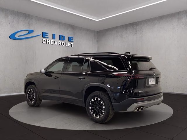 2025 Mosaic Black Metallic Chevrolet Traverse Z71 AWD SUV