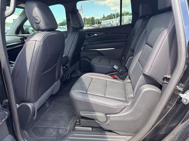 2025 Mosaic Black Metallic Chevrolet Traverse Z71 AWD SUV
