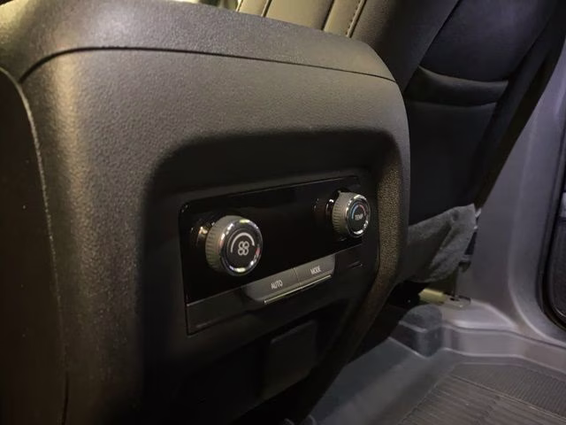 2025 Mosaic Black Metallic Chevrolet Traverse Z71 AWD SUV
