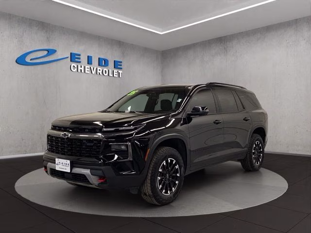2025 Mosaic Black Metallic Chevrolet Traverse Z71 AWD SUV