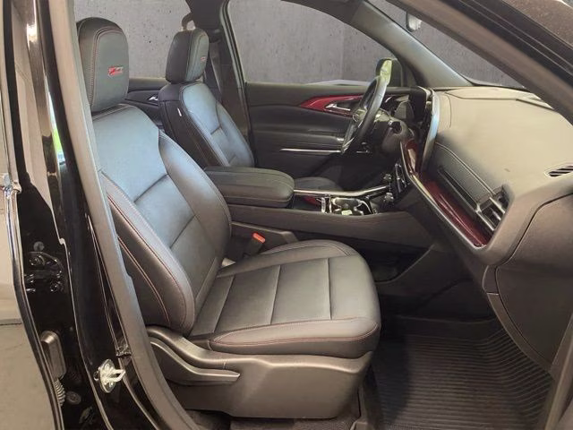 2025 Mosaic Black Metallic Chevrolet Traverse Z71 AWD SUV
