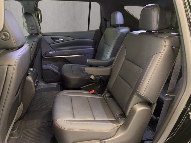2025 Mosaic Black Metallic Chevrolet Traverse Z71 AWD SUV