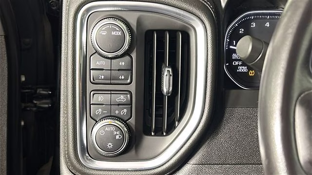 2021 Onyx Black GMC Sierra 1500 Elevation 4X4 Truck