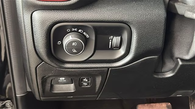 2020 Diamond Black Crystal Pearlcoat Ram 1500 Rebel 4X4 Truck