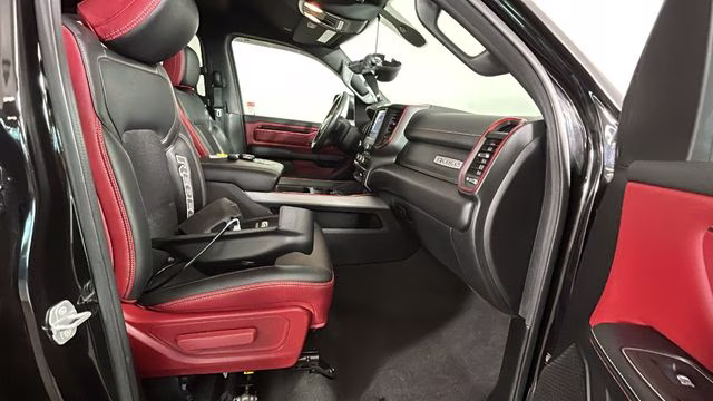 2020 Diamond Black Crystal Pearlcoat Ram 1500 Rebel 4X4 Truck