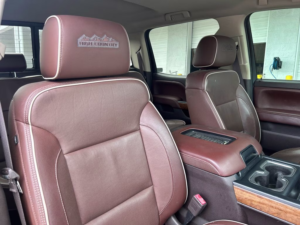 2016 Siren Red Tintcoat Chevrolet Silverado 1500 High Country 4X4 Truck
