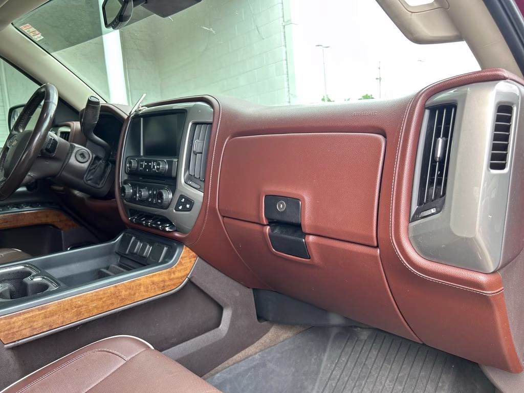 2016 Siren Red Tintcoat Chevrolet Silverado 1500 High Country 4X4 Truck