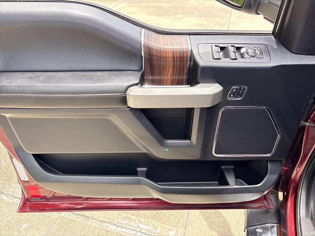 2015 Bronze Fire Metallic Ford F-150 Lariat 4X4 Truck
