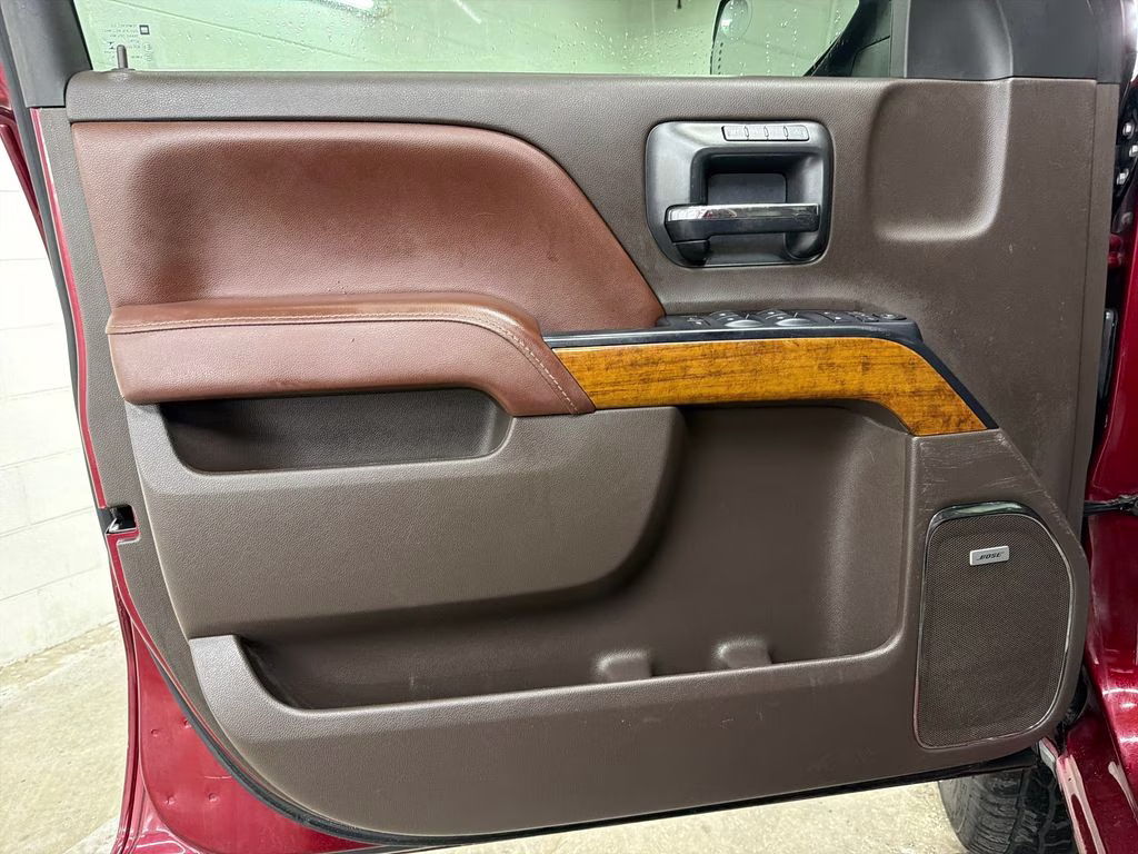 2016 Siren Red Tintcoat Chevrolet Silverado 1500 High Country 4X4 Truck