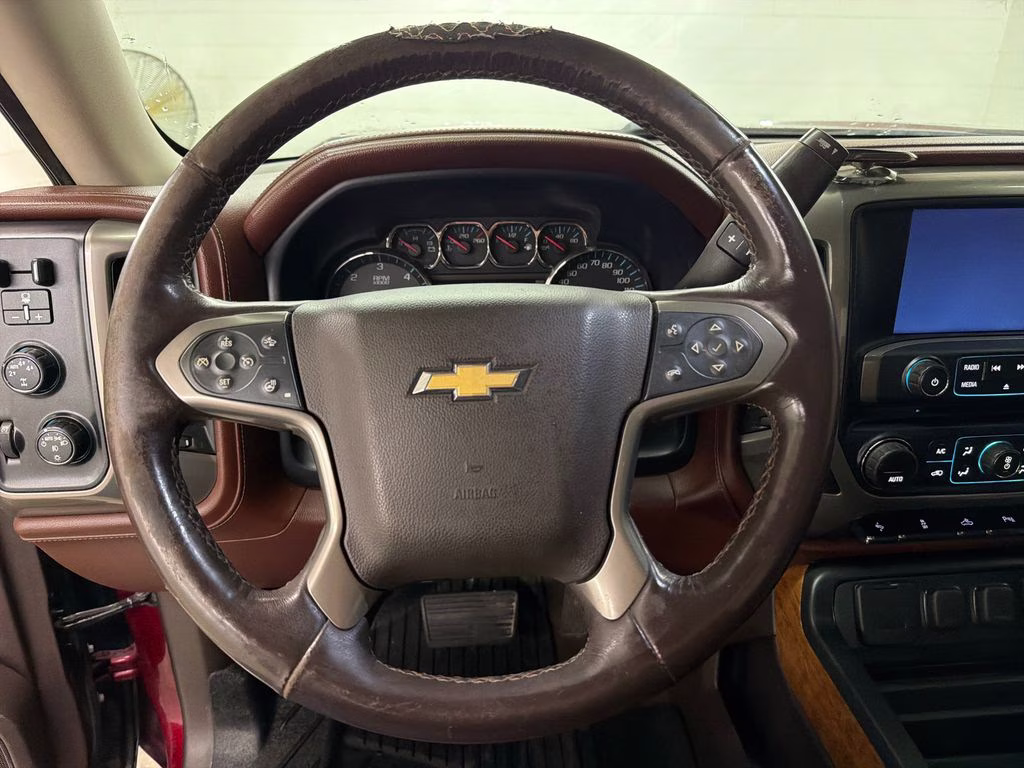 2016 Siren Red Tintcoat Chevrolet Silverado 1500 High Country 4X4 Truck