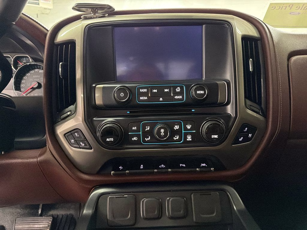 2016 Siren Red Tintcoat Chevrolet Silverado 1500 High Country 4X4 Truck