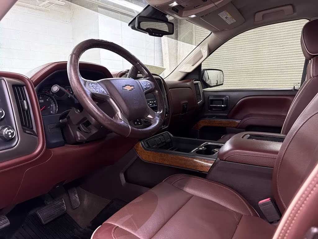 2016 Siren Red Tintcoat Chevrolet Silverado 1500 High Country 4X4 Truck