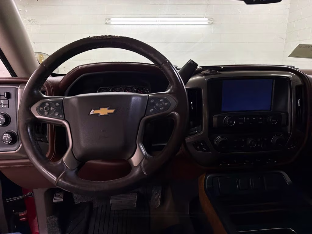 2016 Siren Red Tintcoat Chevrolet Silverado 1500 High Country 4X4 Truck