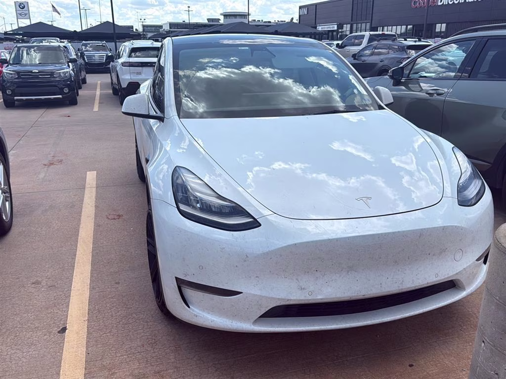 2021 Pearl White Multi-Coat Tesla Model Y Long Range AWD SUV