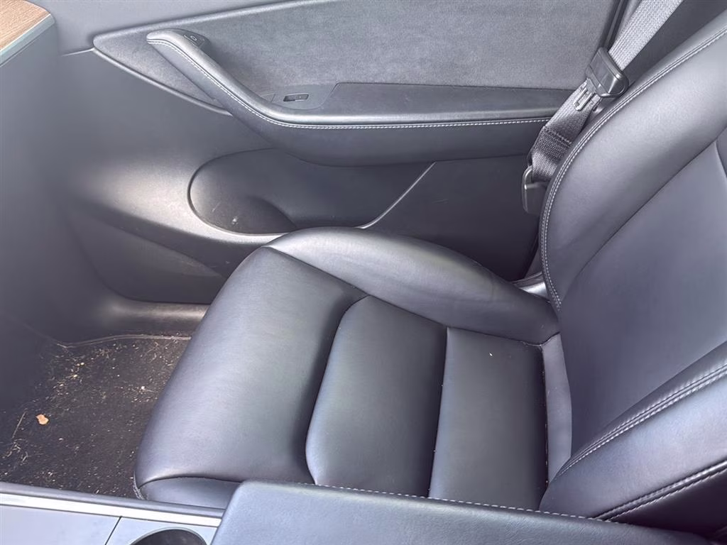2021 Pearl White Multi-Coat Tesla Model Y Long Range AWD SUV