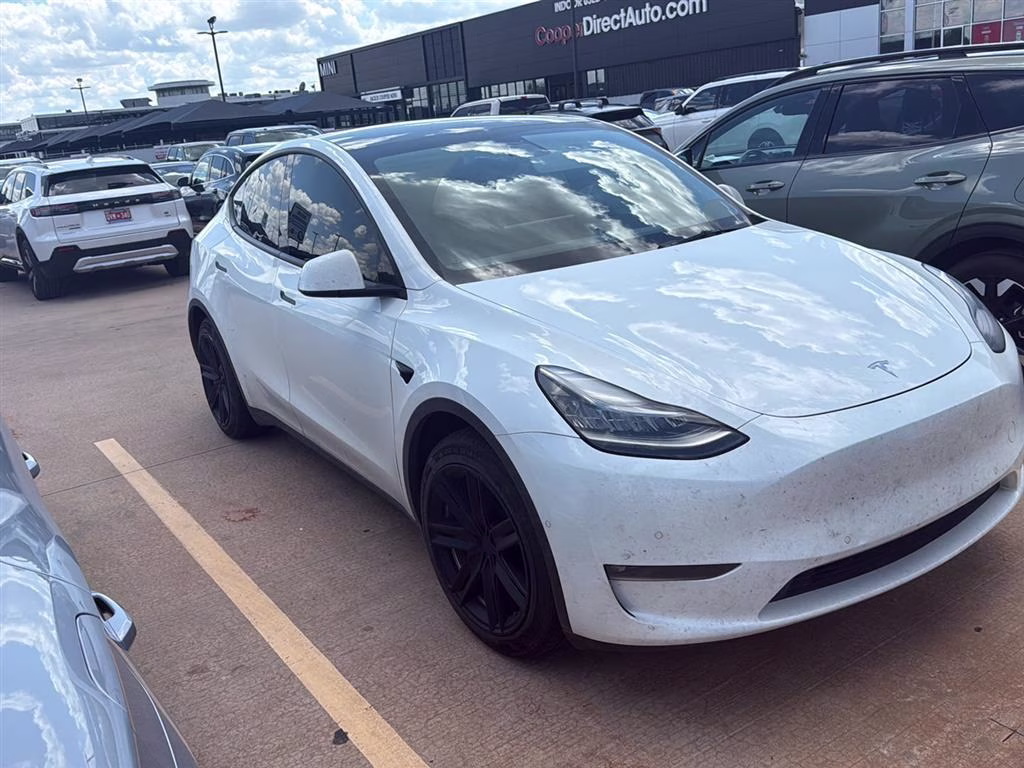 2021 Pearl White Multi-Coat Tesla Model Y Long Range AWD SUV