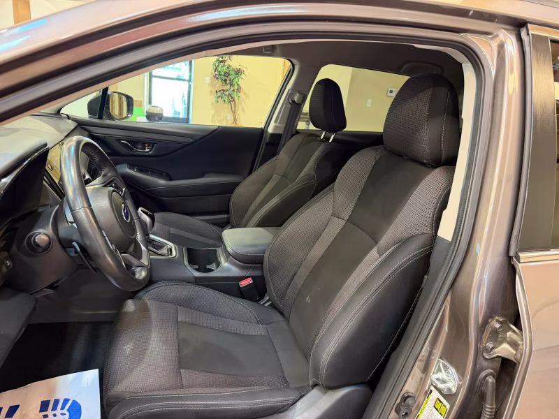 2024 Brilliant Bronze Metallic Subaru Outback Premium Wagon 4D AWD SUV