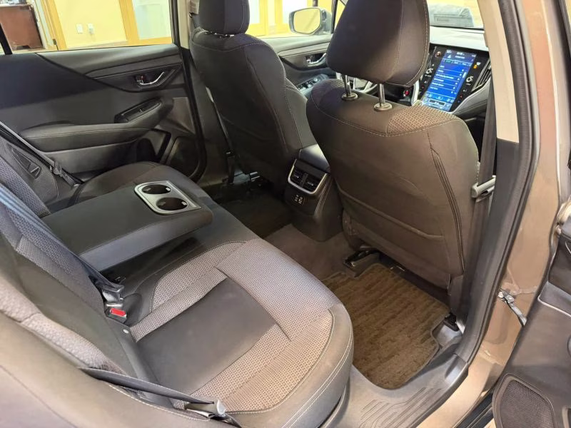 2024 Brilliant Bronze Metallic Subaru Outback Premium Wagon 4D AWD SUV