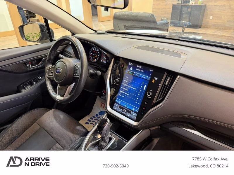2024 Brilliant Bronze Metallic Subaru Outback Premium Wagon 4D AWD SUV