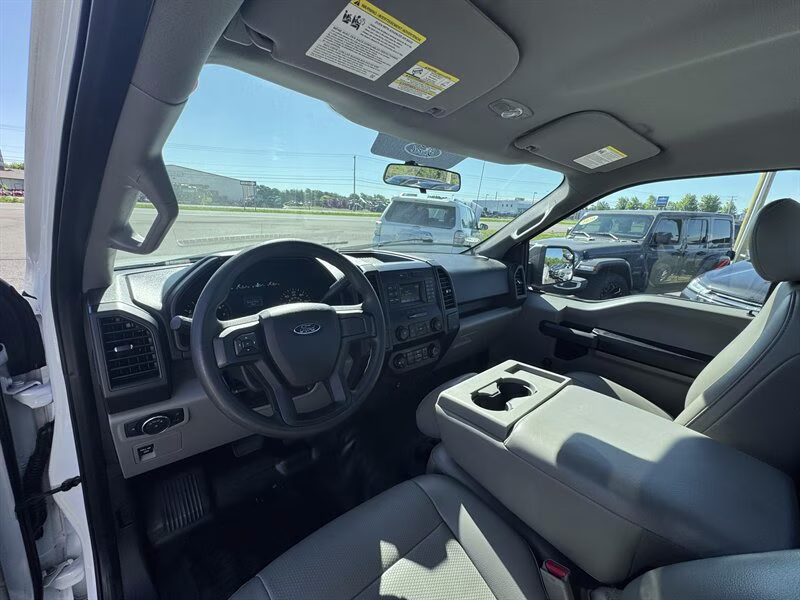 2016 Oxford White Ford F-150 XL RWD Truck