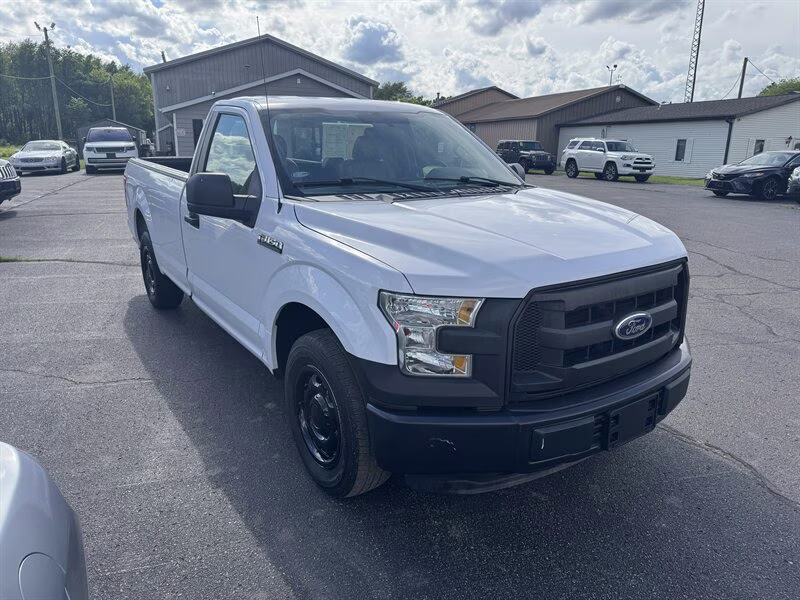 2016 Oxford White Ford F-150 XL RWD Truck