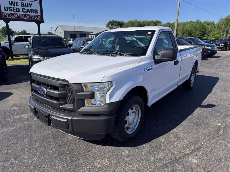 2016 Oxford White Ford F-150 XL RWD Truck