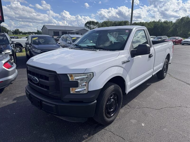 2016 Oxford White Ford F-150 XL RWD Truck