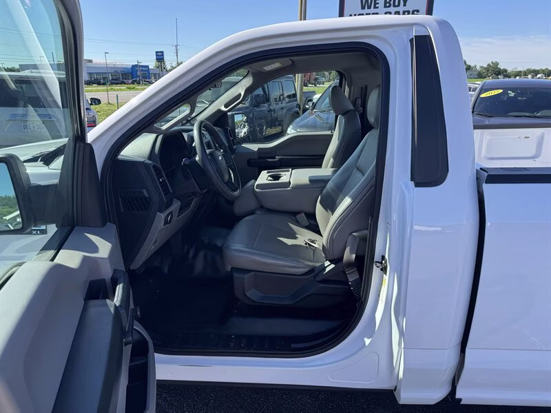 2016 Oxford White Ford F-150 XL RWD Truck