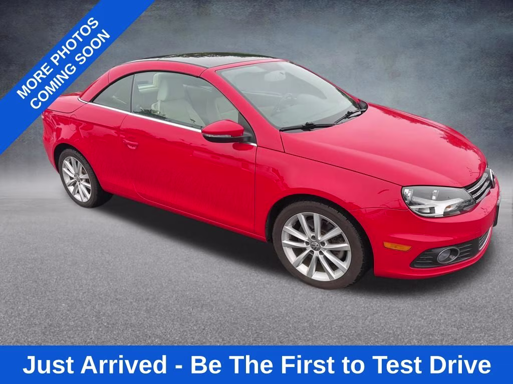 2015 Flash Red Volkswagen Eos Komfort Edition FWD Convertible