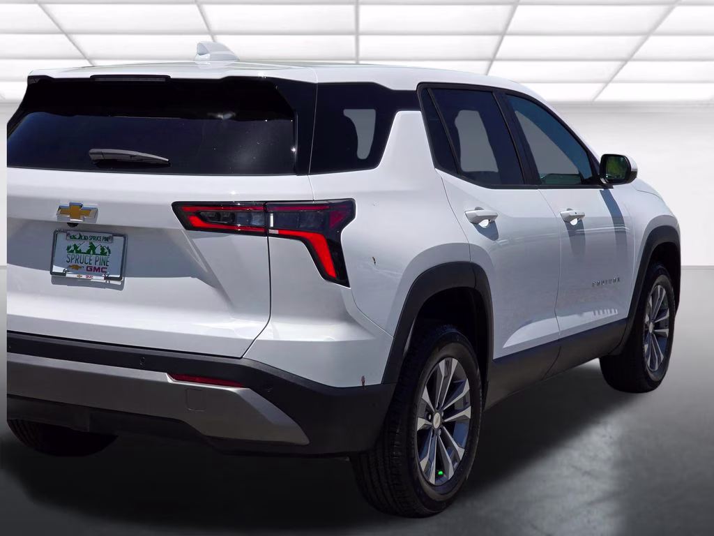 2026 Summit White Chevrolet Equinox LT AWD SUV