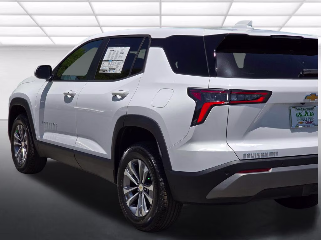 2026 Summit White Chevrolet Equinox LT AWD SUV