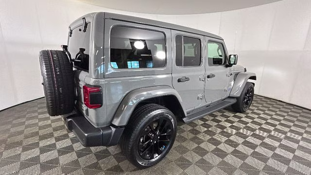 2022 Sting-Gray Clearcoat Jeep Wrangler Unlimited Sahara 4xe 4X4 SUV