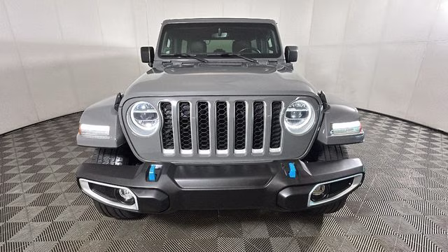 2022 Sting-Gray Clearcoat Jeep Wrangler Unlimited Sahara 4xe 4X4 SUV