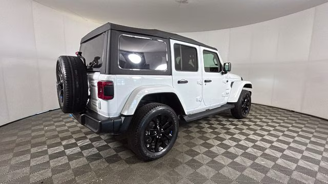 2022 Bright White Clearcoat Jeep Wrangler Unlimited Sahara 4xe 4X4 SUV