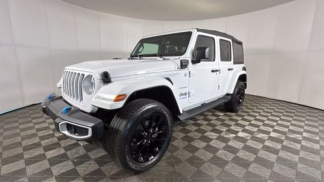 2022 Bright White Clearcoat Jeep Wrangler Unlimited Sahara 4xe 4X4 SUV