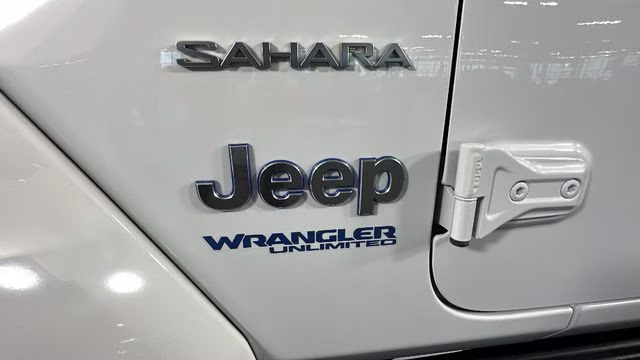 2022 Bright White Clearcoat Jeep Wrangler Unlimited Sahara 4xe 4X4 SUV