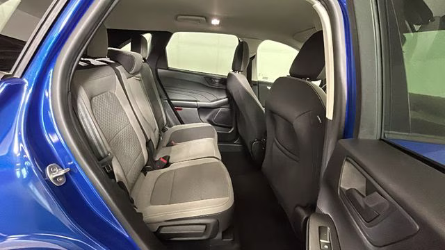 2022 Blue Metallic Ford Escape SE FWD SUV