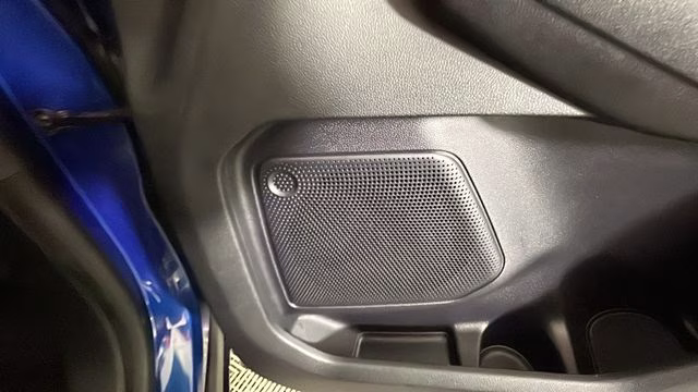 2022 Blue Metallic Ford Escape SE FWD SUV