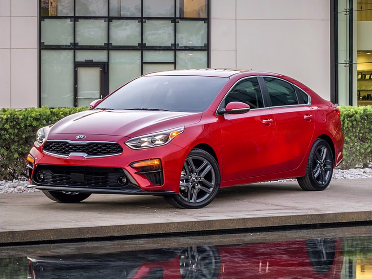 2019 Snow White Pearl Kia Forte EX FWD Sedan